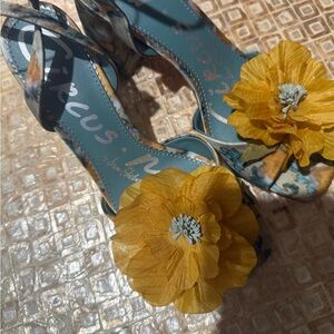 Floral Women's Shoes with Yellow Accents